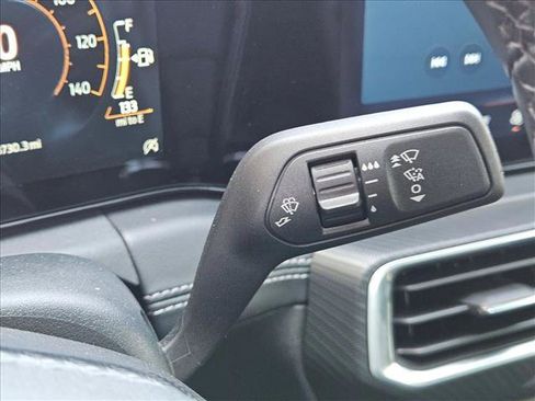 Used 2025 Ford Mustang Premium RWD image 13
