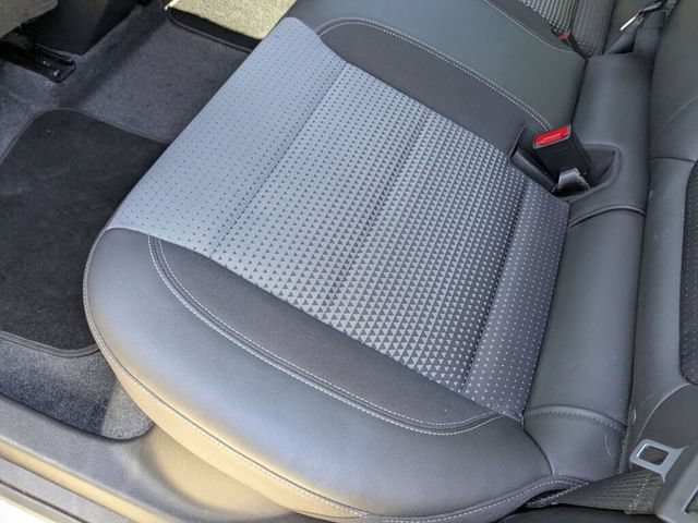 Used 2024 Chevrolet Trax LT w/ Driver Confidence Package FWD image 31