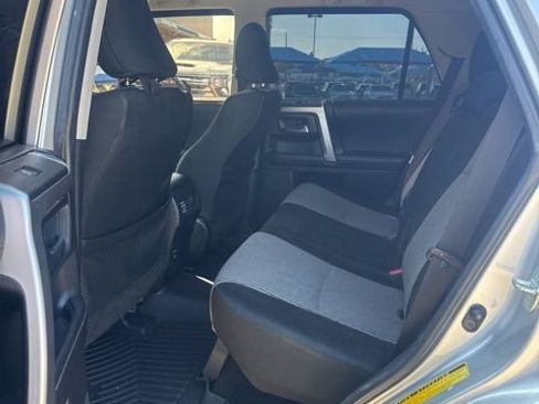 Used 2017 Toyota 4Runner SR5 image 5