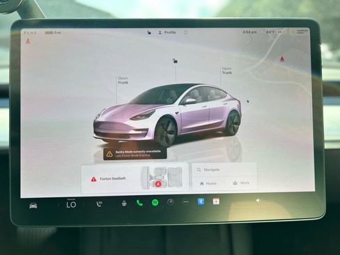 Used 2023 Tesla Model 3 Standard Range image 15