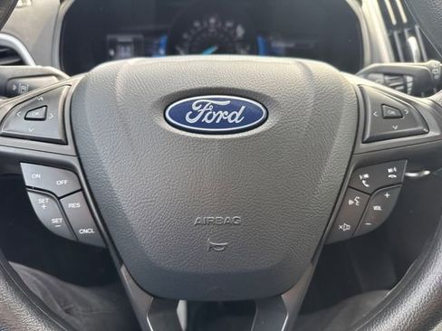 Certified 2024 Ford Edge SE image 22