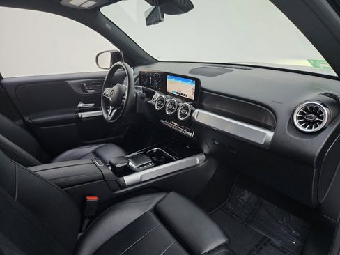 Certified 2023 Mercedes-Benz EQB 300 4MATIC image 38