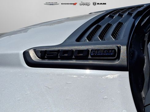 Certified 2022 RAM 1500 Laramie AWD/4WD image 32
