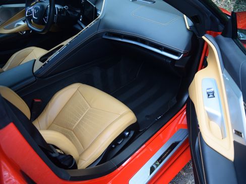 Used 2022 Chevrolet Corvette Stingray Preferred Conv w/ Z51 Performance Package image 13