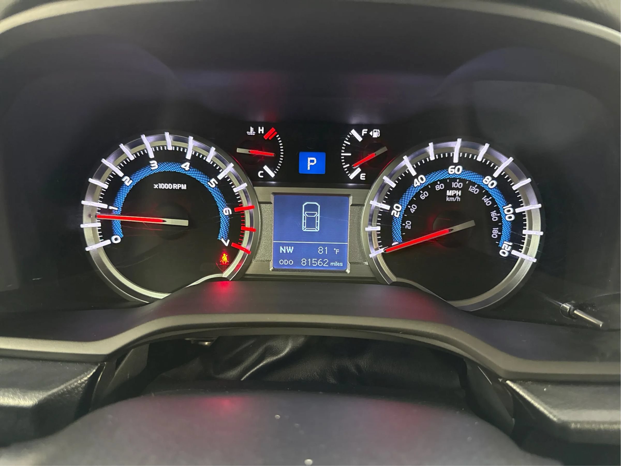 Used 2017 Toyota 4Runner SR5 AWD/4WD image 23