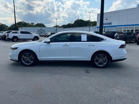 Used 2024 Honda Accord EX image 6