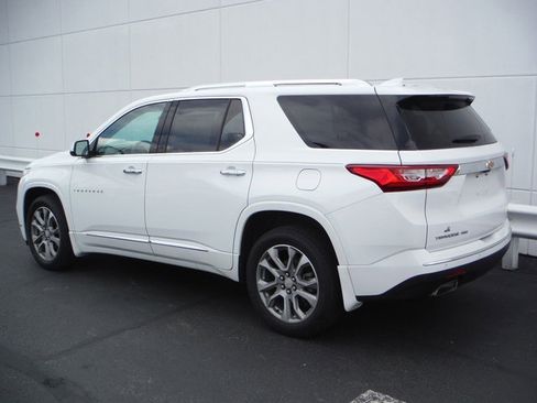 Used 2021 Chevrolet Traverse Premier AWD/4WD image 10
