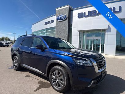 Used 2025 Nissan Pathfinder SV