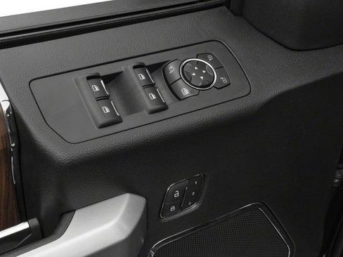 Used 2017 Ford F150 XL w/ Equipment Group 101A Mid image 20