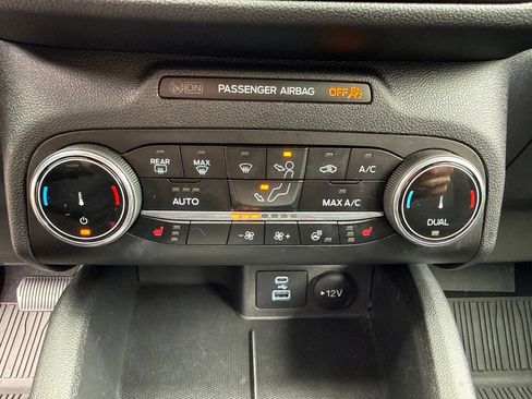 Used 2023 Ford Escape Active AWD/4WD image 32