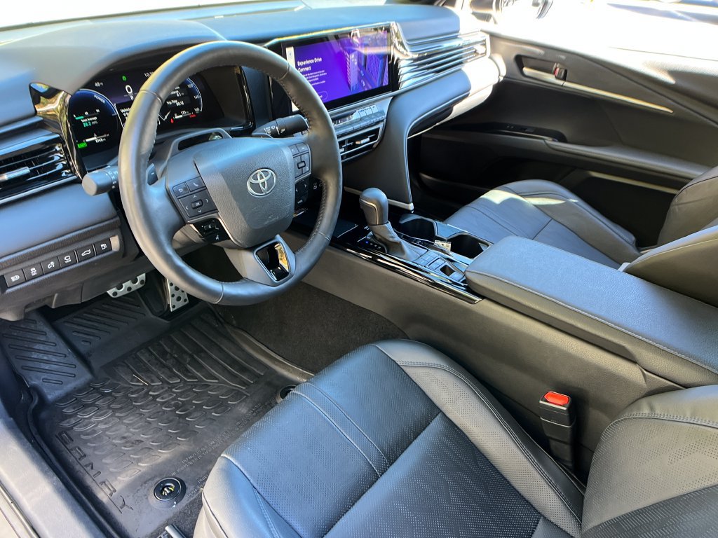 Used 2025 Toyota Camry XSE w/ Premium Plus Package AWD/4WD image 10