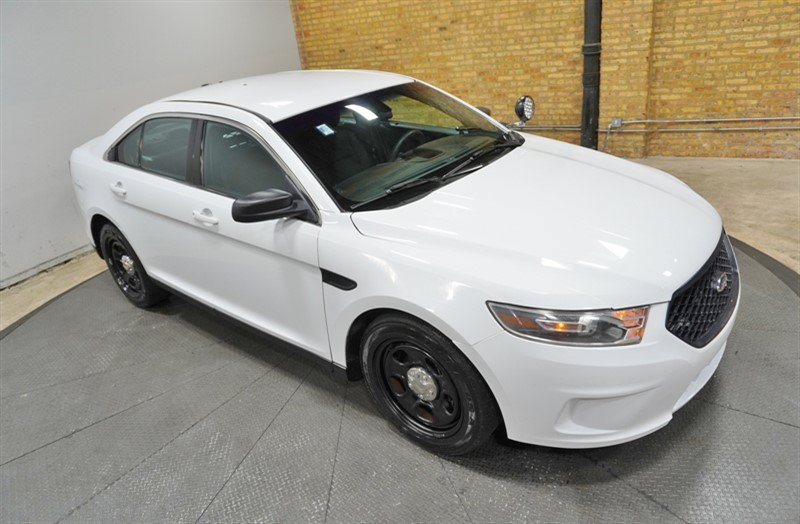 Used 2019 Ford Taurus Police Interceptor AWD image 9