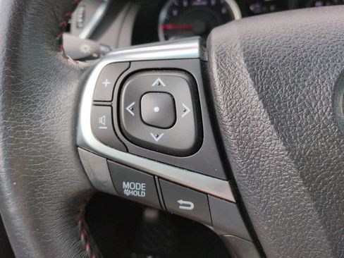 Used 2017 Toyota Camry SE FWD image 22