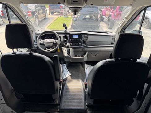 Used 2023 Ford Transit 250 148 High Roof AWD image 24
