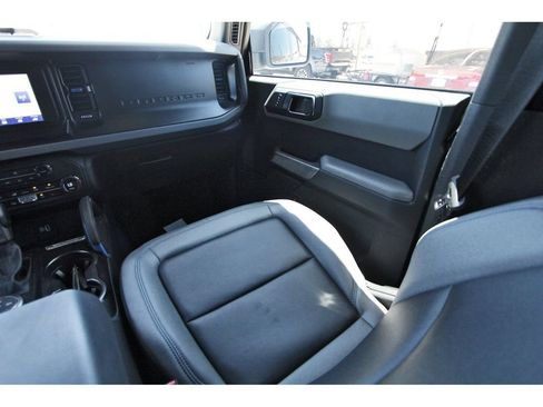 Certified 2023 Ford Bronco Black Diamond AWD/4WD image 12