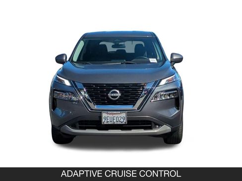 Certified 2023 Nissan Rogue SV image 4