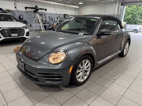 Used 2019 Volkswagen Beetle 2.0T SE FWD image 39