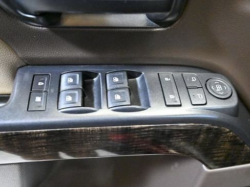 Used 2015 GMC Sierra 2500 Denali w/ Duramax Plus Package AWD/4WD image 56