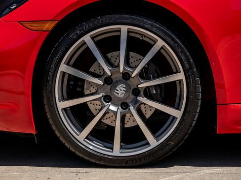 Certified 2023 Porsche 718 Boxster RWD image 16