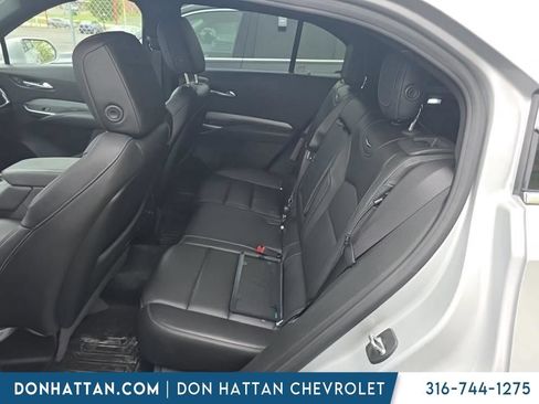 Used 2020 Cadillac XT4 Premium Luxury w/ Cold Weather Package AWD/4WD image 4