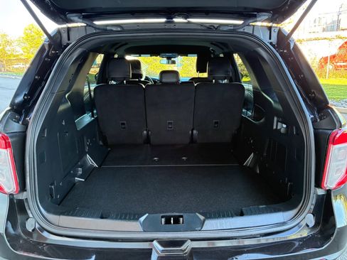 Used 2022 Ford Explorer 4WD Police Interceptor image 23