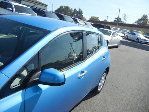 Used 2012 Nissan Leaf SL w/ Protection Pkg image 40