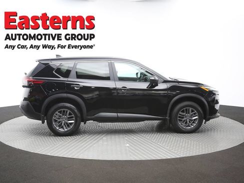 Used 2023 Nissan Rogue S AWD/4WD image 44