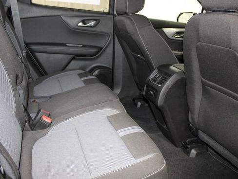 New 2025 Chevrolet Blazer LT w/ Midnight/Sport Edition image 24