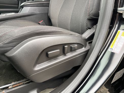 Used 2017 GMC Terrain SLE FWD image 14