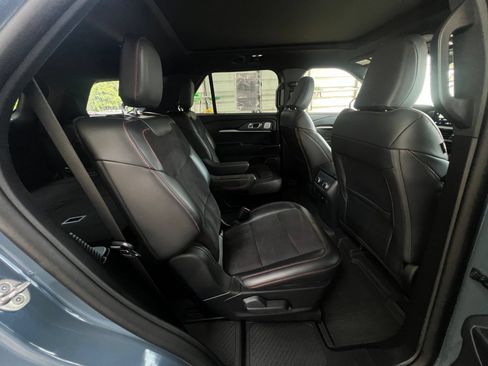 Used 2025 Ford Explorer ST w/ Sun And Sound Package AWD/4WD image 18