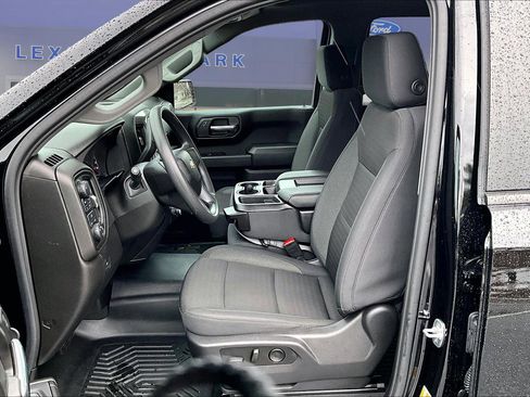 Used 2025 Chevrolet Silverado 1500 Custom AWD/4WD image 18