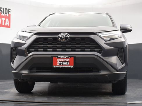 Used 2025 Toyota RAV4 XLE FWD image 29