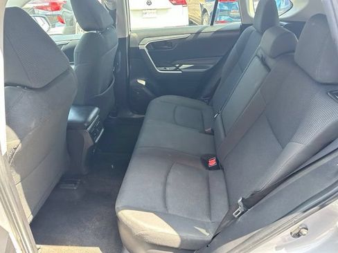 Used 2022 Toyota RAV4 LE AWD/4WD image 13