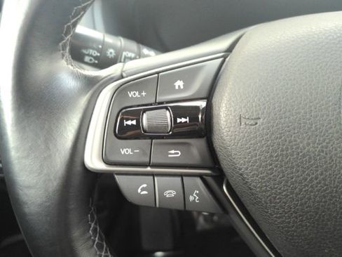 Used 2018 Honda Accord EX-L image 34