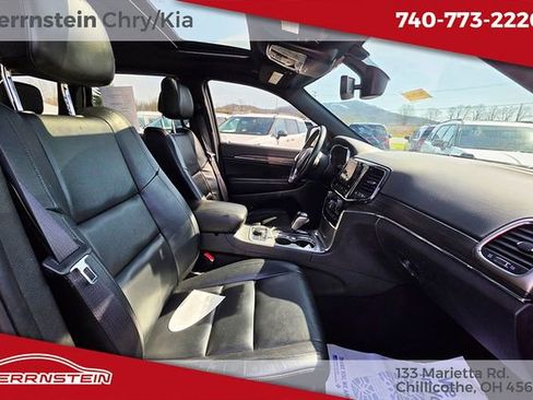 Used 2021 Jeep Grand Cherokee Limited image 18