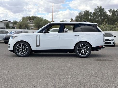 New 2026 Land Rover Range Rover SE image 21