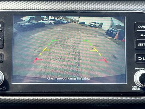 Used 2022 Nissan Kicks SV FWD image 14