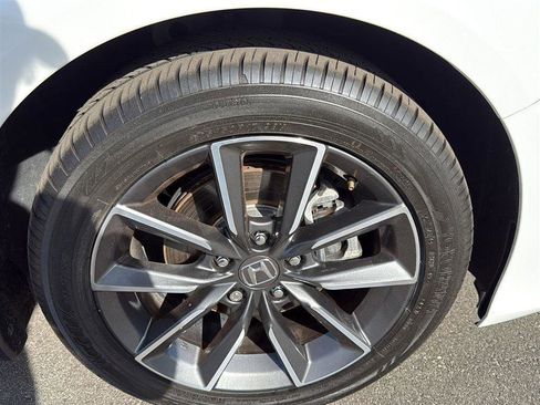 Used 2021 Honda Accord EX-L image 10