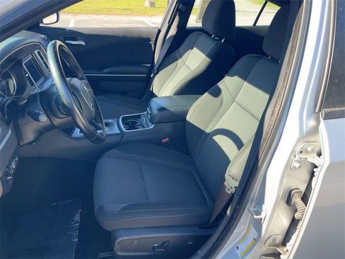 Used 2022 Dodge Charger SXT image 14