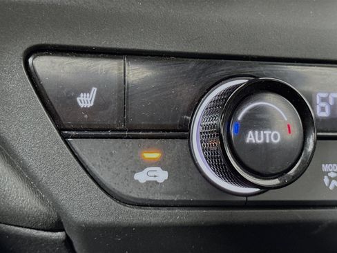Certified 2023 Honda Accord EX image 19