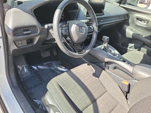 Certified 2024 Honda HR-V Sport image 19