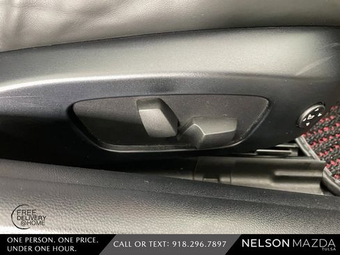 Used 2011 BMW M3 Convertible image 36