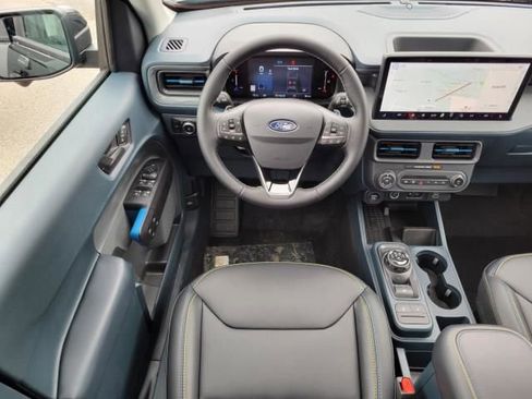 New 2025 Ford Maverick Lobo image 39