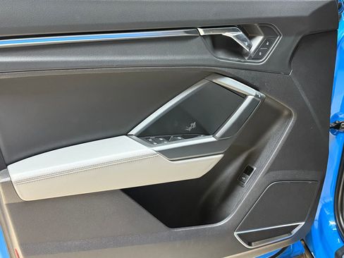 Used 2020 Audi Q3 2.0T Premium Plus w/ Premium Plus Package image 13