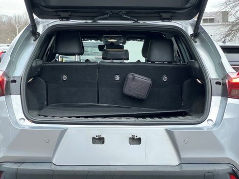 Used 2023 Lexus UX 250h F Sport image 14