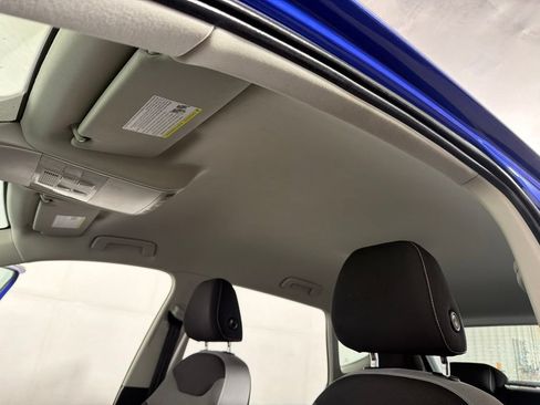 Certified 2024 Volkswagen Taos S FWD image 18
