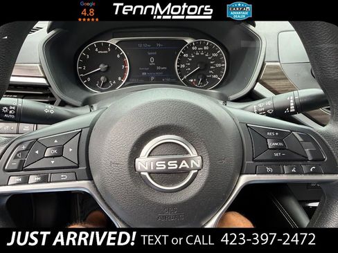 Used 2023 Nissan Altima 2.5 SV FWD image 15