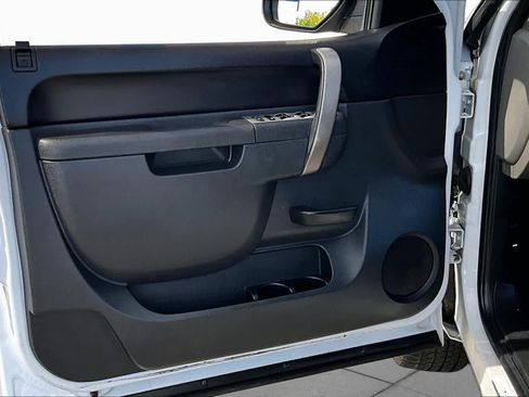 Used 2011 Chevrolet Silverado 1500 LS RWD image 21