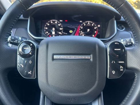 Used 2020 Land Rover Range Rover Sport HSE image 30
