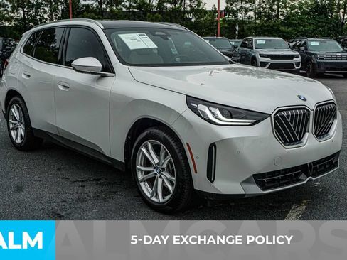 Used 2025 BMW X3 xDrive30i w/ Premium Package AWD/4WD image 4
